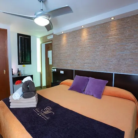 Pensión Casa Mercedes 2*